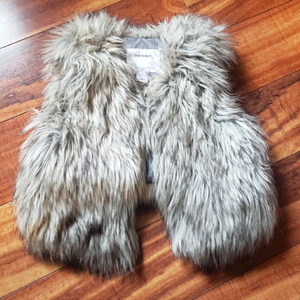 Faux fur 4t child's gray wolf vest SO SOFT & FUN Old Navy